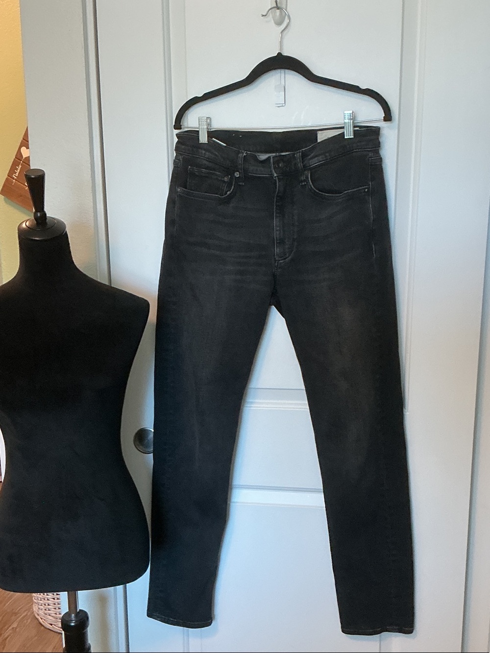 Rag & Bone Wylie washed black jeans 32